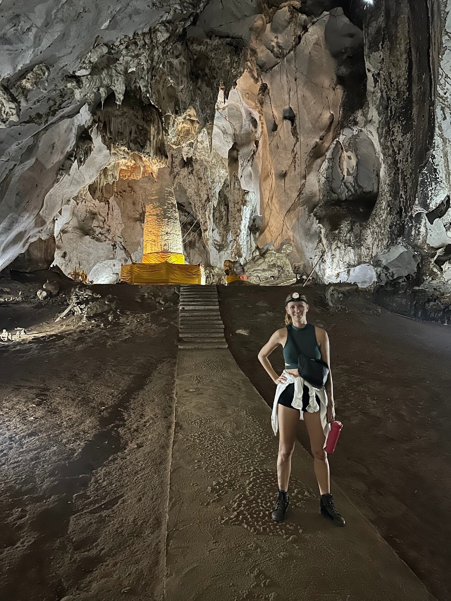 Muang On Cave